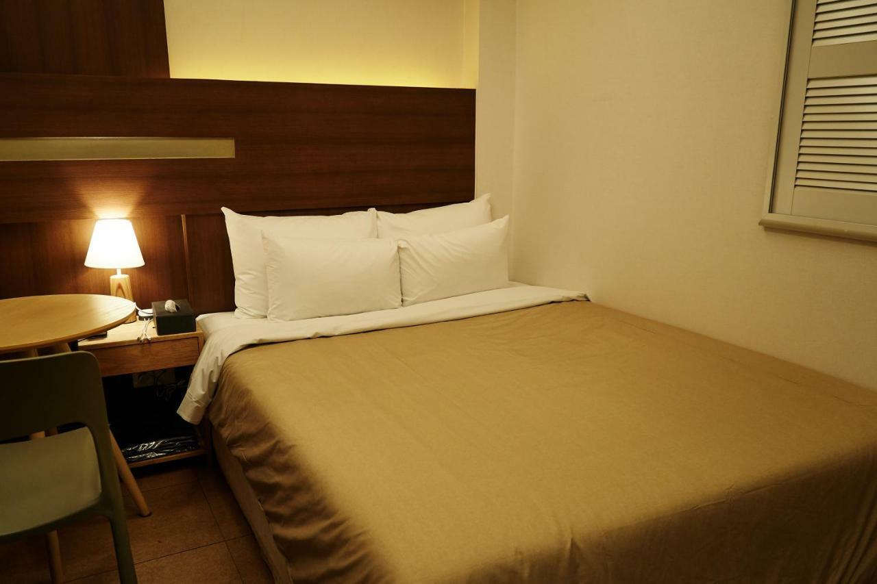 Urban Stay 103 Сеул Екстер'єр фото