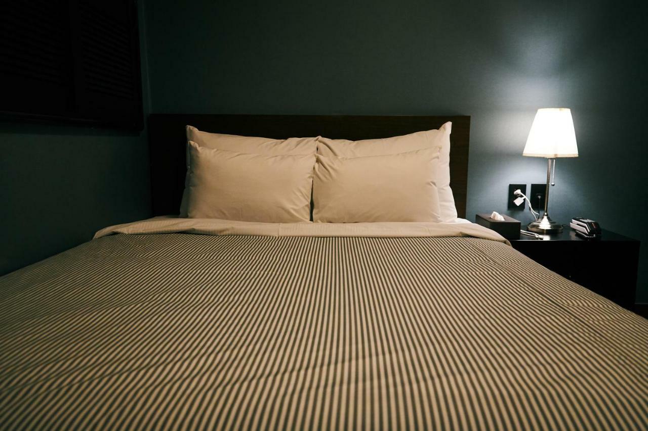 Urban Stay 103 Сеул Екстер'єр фото